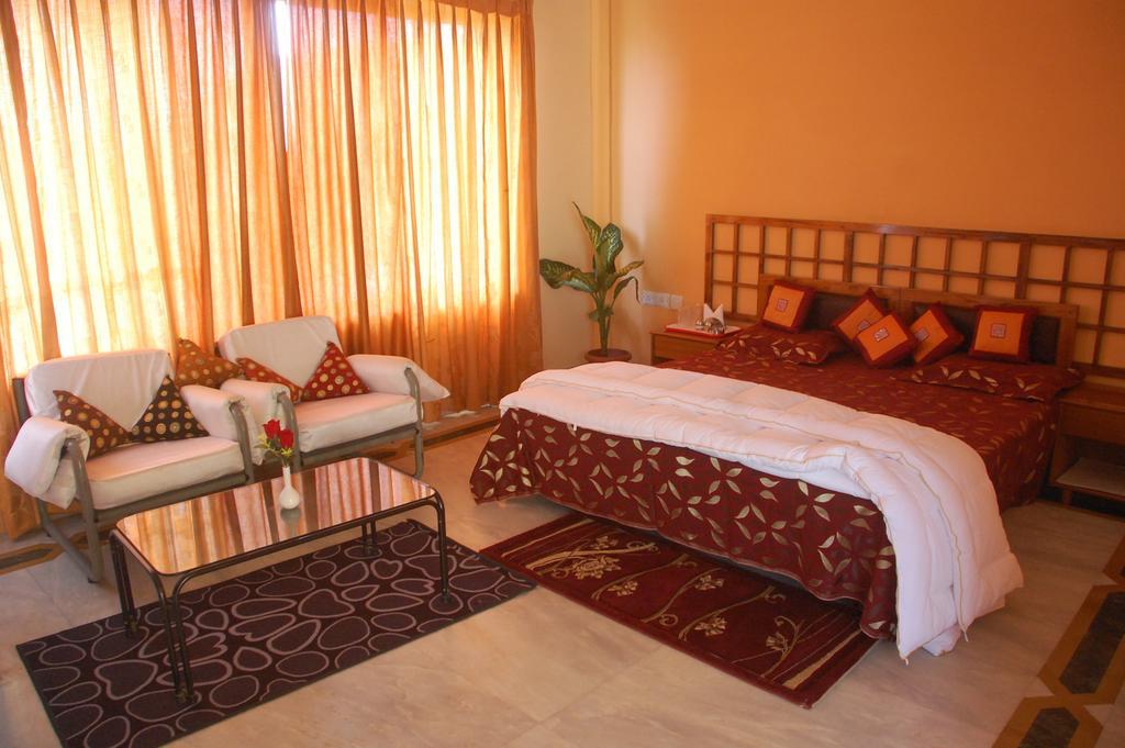 Hotel Maruti Mandapam Jabalpur Oda fotoğraf